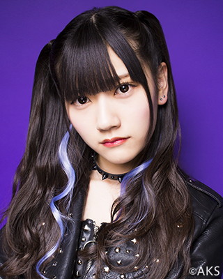 ファイル:2017年HKT48プロフィール 山田麻莉奈 2.jpg
