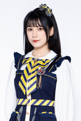 ファイル:2022年AKB48 Team SHプロフィール 马小雨.jpg