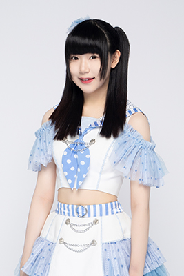 ファイル:2022年AKB48 Team SHプロフィール 张艺琳 2.jpg