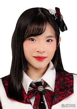 ファイル:2024年JKT48プロフィール Jesslyn Elly.jpg
