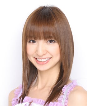 ファイル:2009年AKB48プロフィール 篠田麻里子.jpg