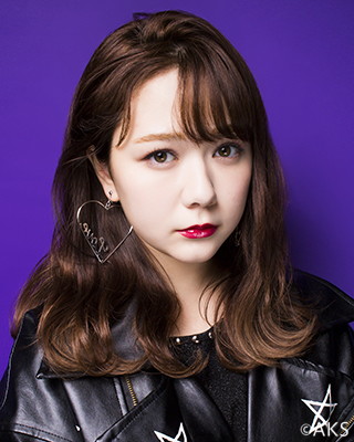 ファイル:2017年HKT48プロフィール 村重杏奈 2.jpg