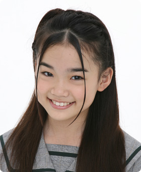ファイル:2006年AKB48プロフィール 増山加弥乃 2.jpg