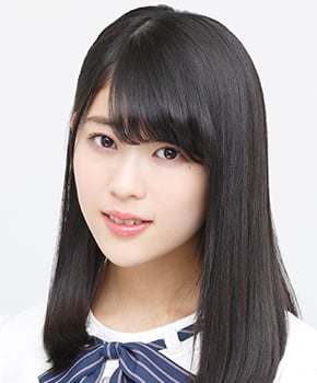 ファイル:2017年乃木坂46プロフィール 岩本蓮加 2.jpg