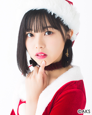 ファイル:2018年HKT48プロフィール 地頭江音々 3.jpg