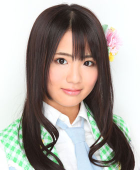 ファイル:2011年AKB48プロフィール 平嶋夏海.jpg