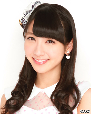 ファイル:2014年HKT48プロフィール 松岡菜摘.jpg