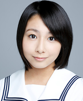 ファイル:2013年乃木坂46プロフィール 市來玲奈 2.jpg