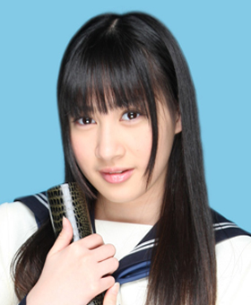 ファイル:2010年AKB48プロフィール 中塚智実.jpg