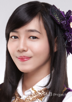 ファイル:2015年JKT48プロフィール Dena Siti Rohyati.jpg