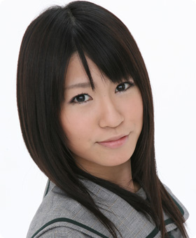 ファイル:2006年AKB48プロフィール 戸島花 2.jpg