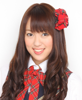 ファイル:2010年AKB48プロフィール 米沢瑠美 2.jpg