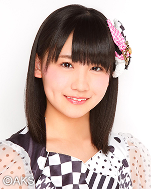 ファイル:2014年AKB48プロフィール 小嶋真子.jpg