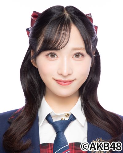 ファイル:2024年AKB48プロフィール 小栗有以.jpg