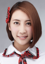 ファイル:2014年JKT48プロフィール 近野莉菜 2.jpg