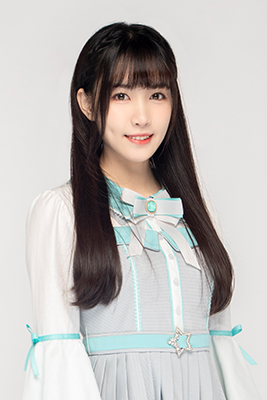 ファイル:2022年AKB48 Team SHプロフィール 陈嘉意 3.jpg