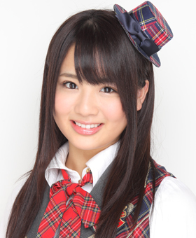 ファイル:2010年AKB48プロフィール 平嶋夏海 2.jpg