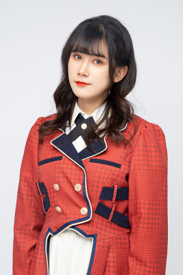 ファイル:2021年AKB48 Team SHプロフィール 马小雨.jpg