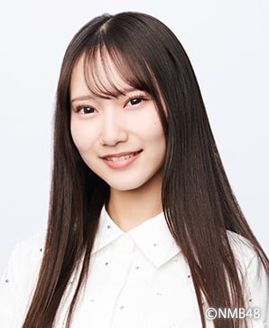 ファイル:2024年NMB48プロフィール 瓶野神音.jpg