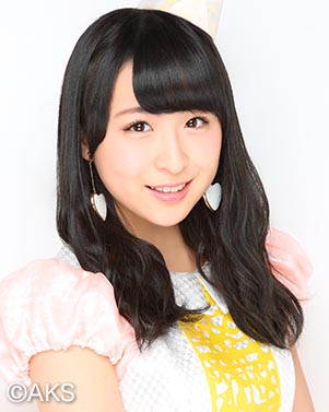 ファイル:2015年AKB48プロフィール 川本紗矢.jpg