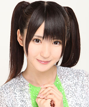 ファイル:2012年乃木坂46プロフィール 井上小百合 3.jpg