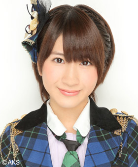 ファイル:2012年AKB48プロフィール 石田晴香.jpg