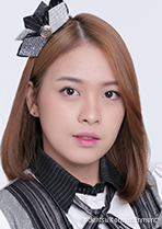 ファイル:2021年JKT48プロフィール Aninditha Rahma Cahyadi.jpg
