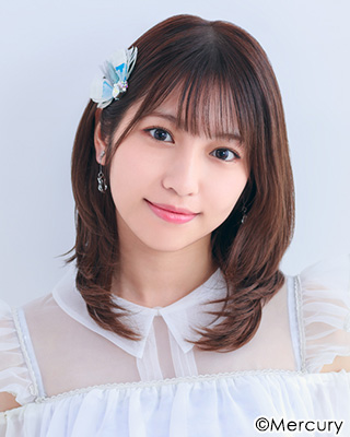 ファイル:2021年HKT48プロフィール 山下エミリー.jpg