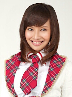ファイル:2012年JKT48プロフィール Allisa Astri 0.jpg