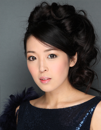 ファイル:2009年SDN48プロフィール 手束真知子.jpg