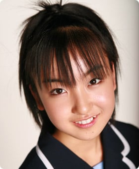 2006年AKB48プロフィール 板野友美.jpg