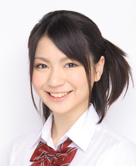 ファイル:2009年AKB48プロフィール 菊地あやか.jpg