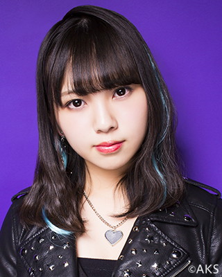 ファイル:2017年HKT48プロフィール 山内祐奈 2.jpg