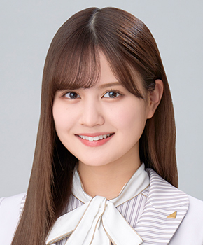 ファイル:2022年乃木坂46プロフィール 中村麗乃.jpg