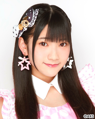 ファイル:2014年HKT48プロフィール 山田麻莉奈.jpg