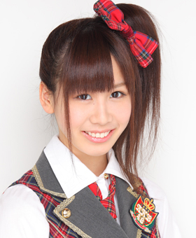 ファイル:2010年AKB48プロフィール 大家志津香 2.jpg