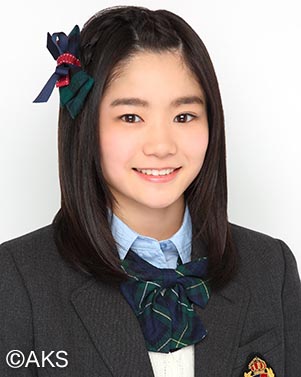 ファイル:2015年AKB48プロフィール 中野郁海.jpg