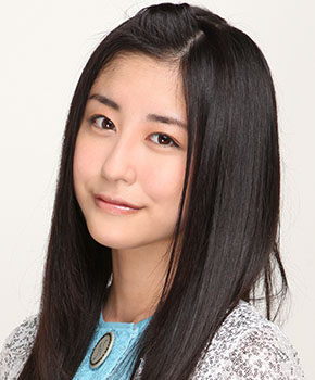 ファイル:2012年乃木坂46プロフィール 斎藤ちはる 3.jpg