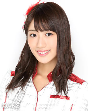 ファイル:2016年AKB48プロフィール 藤田奈那.jpg