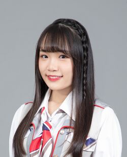 2020年AKB48 Team TPプロフィール 李采潔.jpg
