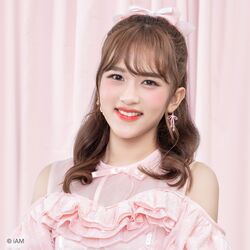 2025年BNK48プロフィール Proud 2.jpg