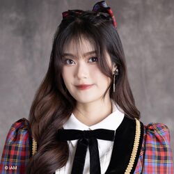 2023年BNK48プロフィール Yanisa Muangkam 4.jpg