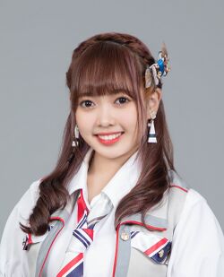 2020年AKB48 Team TPプロフィール 張羽翎.jpg