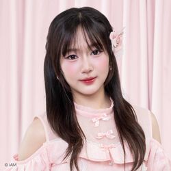 2025年BNK48プロフィール Jew 2.jpg