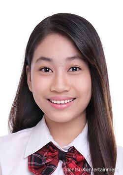 2020年JKT48プロフィール Putri Elzahra 2.jpg