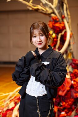 2025年12th Single BACKS LIVE!!プロフィール 小田倉麗奈.jpg