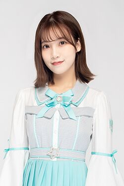 2022年AKB48 Team SHプロフィール 施可妍 3.jpg