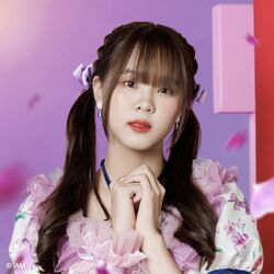 2023年BNK48プロフィール Naththarinee Kusolphat 3.jpg