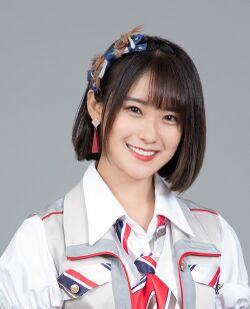 2020年AKB48 Team TPプロフィール 劉語晴.jpg