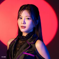2024年BNK48プロフィール Pinyada Jungkanjana 2.jpg